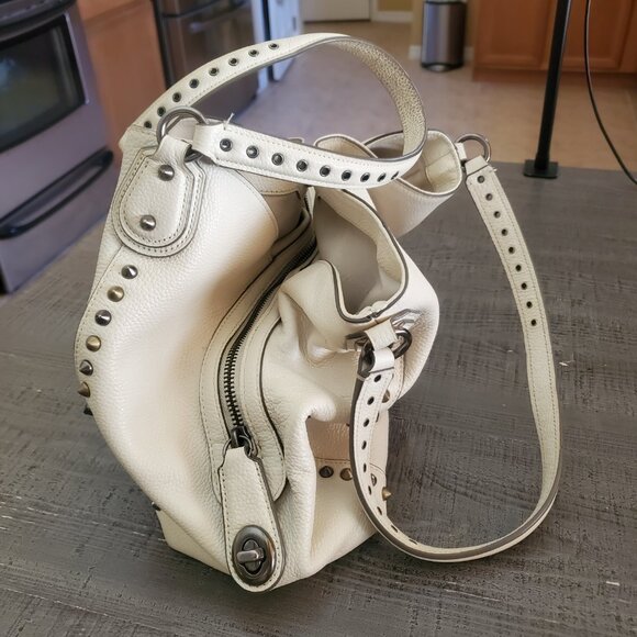 Gorgeous COACH Edie 31 Leather Shoulder Bag RIVETS Cream CHALK - Picture 3 of 11
